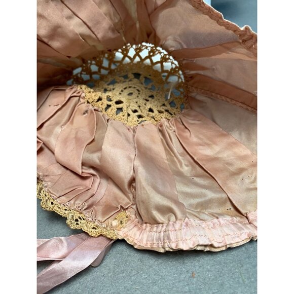 Vintage Pink Crochet & Silk Womens Bonnet with Ribbon Ties - Picture 8 of 16